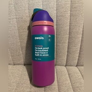NWT Owala Freesip 32oz Voodoo purple - Whole Foods Exclusive